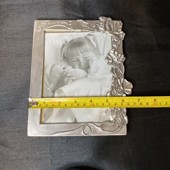 Pewter Picture Frame - Picture 7 of 8